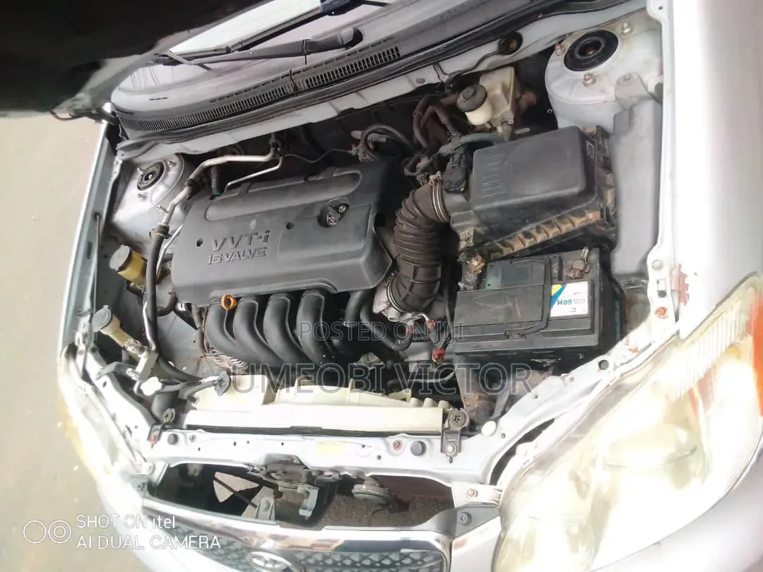 Toyota Corolla 2006 Silver