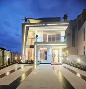 5bdrm House in Chevron for sale