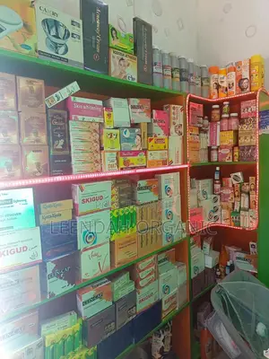 Raw Organic Materials and Cosmetics