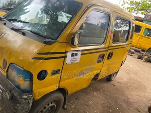 Suzuki Every 2008 Yellow