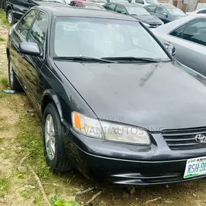 Toyota Camry Automatic 1999 Blue
