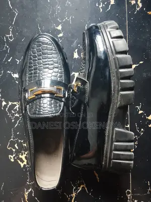 Used 44/45 Versace