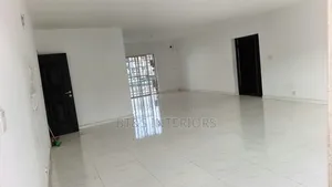 3bdrm Block of Flats in Akin Olugbade for rent