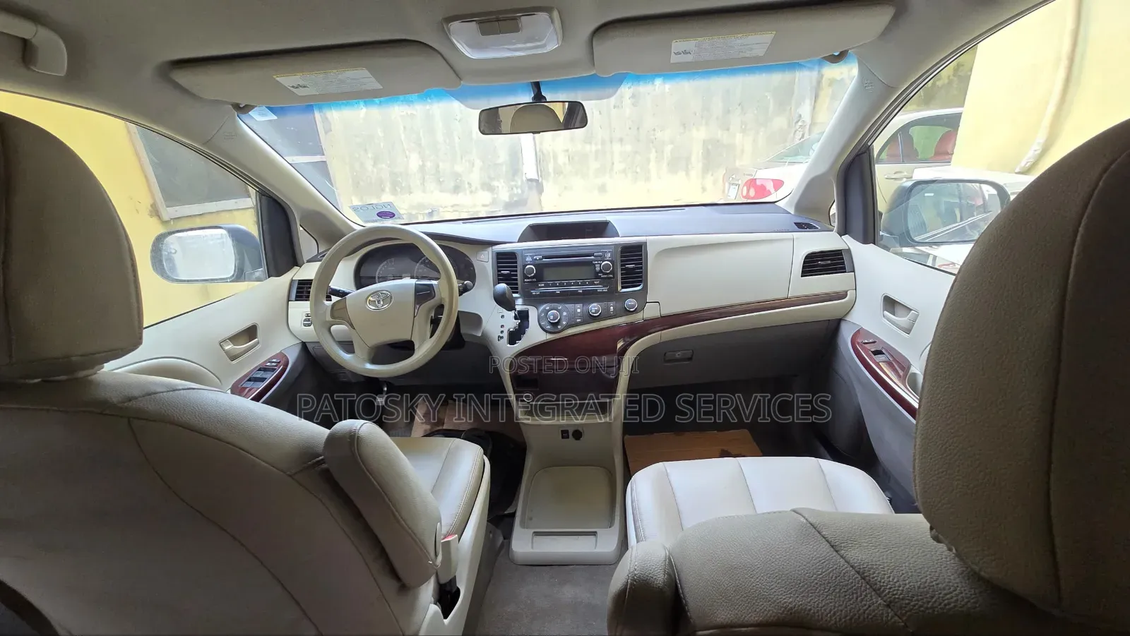 Toyota Sienna 2014 Green