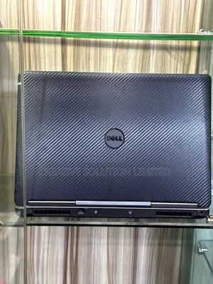 Laptop Dell Precision 7510 16GB Intel Core i7 SSD 256GB