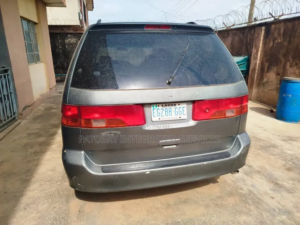 Honda Odyssey 2004 Gray