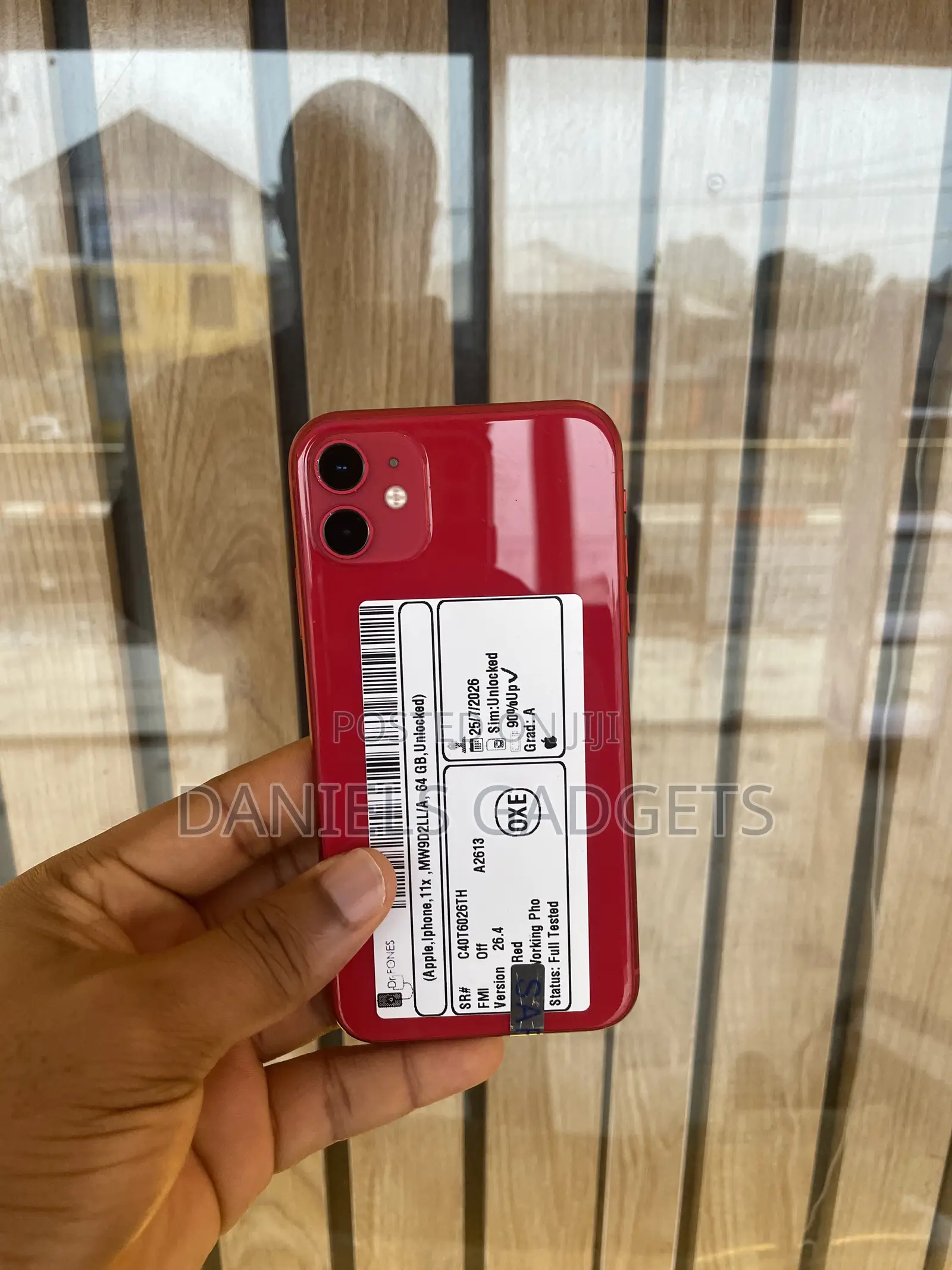 Apple iPhone 11 64 GB Red