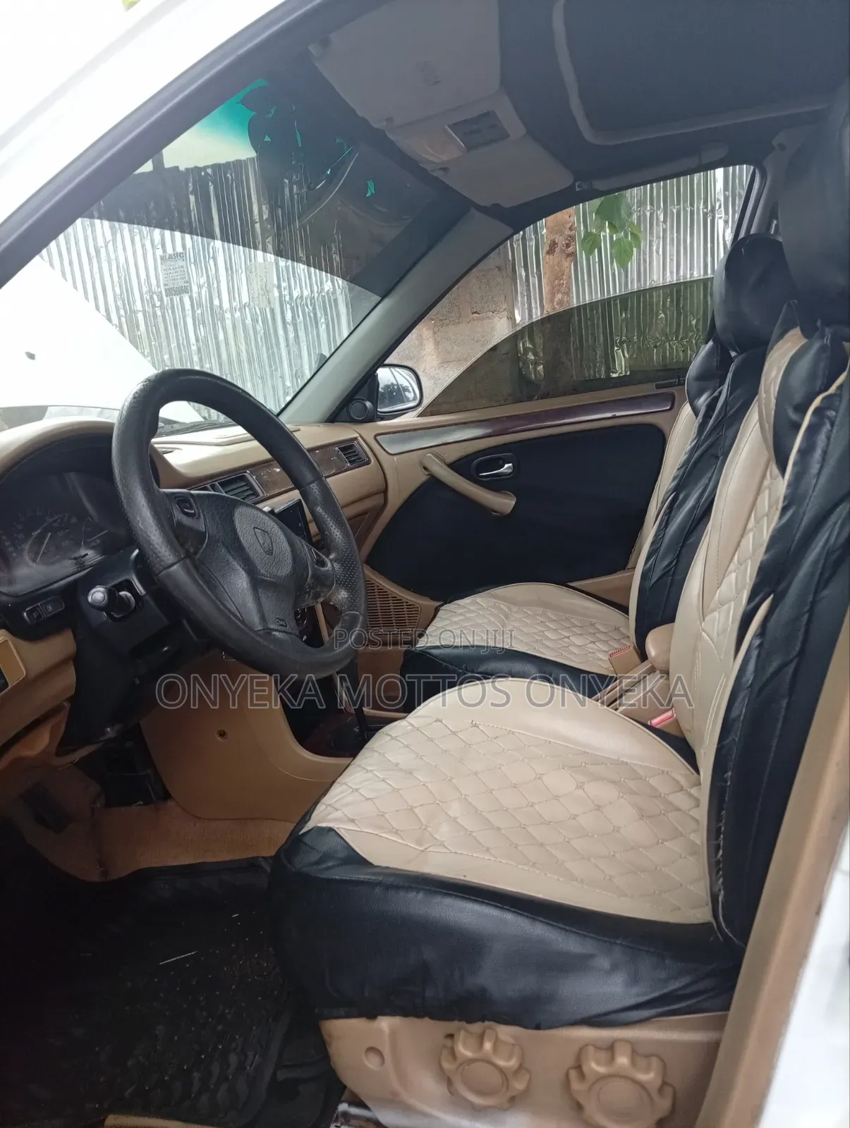 Rover 2000 2002 White