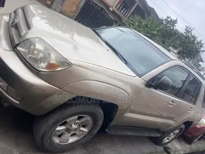 Toyota 4-Runner 2004 Brown