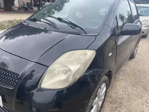 Toyota Yaris 2006 Black