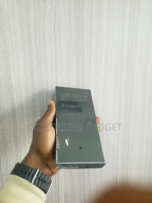 New Samsung Galaxy Z Flip3 5G 256 GB Black