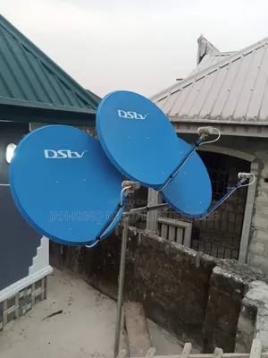 Simon De DStv Installer