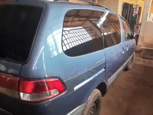 Toyota Sienna 2002 Blue