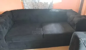 4 Seater Chesterfield Sofa Set (2+1+1) Black Velvet Neatly Used