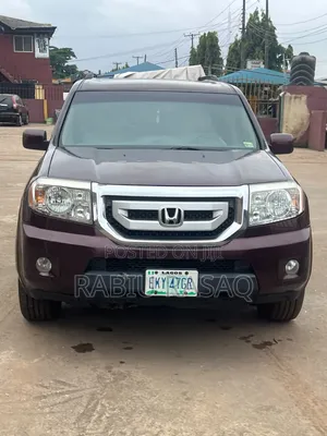 Honda Pilot 2010 Red