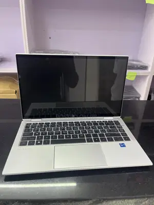 Laptop HP EliteBook 1040 G8 16GB Intel Core i7 SSD 512GB