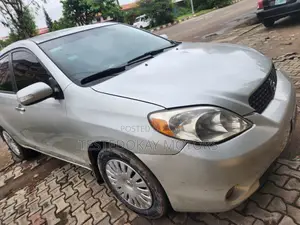 Toyota Matrix 2004 Silver
