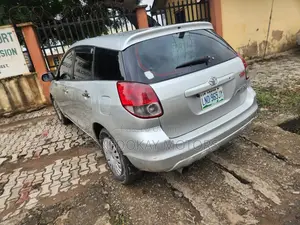 Toyota Matrix 2004 Silver
