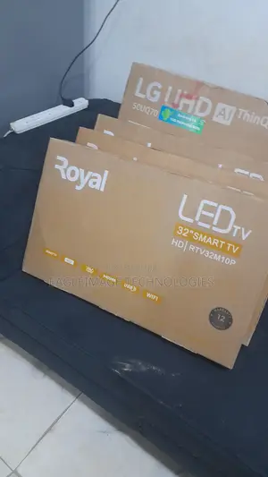 Royal Rtv32m10p 32-Inch Smart Hd Led TV