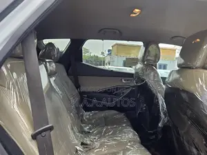 Hyundai Santa Fe 2014 White