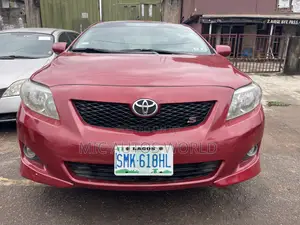 Toyota Corolla 2010 Red