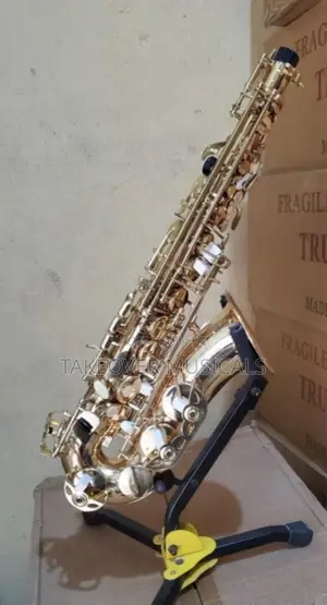 Saxophone Gold