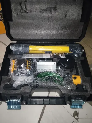 DeWalt 4D 16lines Laser Level