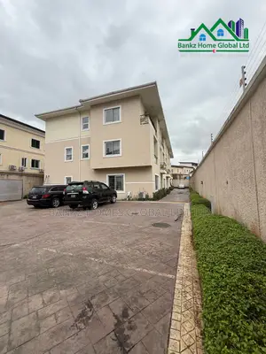 5bdrm Duplex in Ikoyi for rent