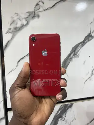 Apple iPhone XR 128 GB Red
