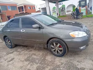 Toyota Corolla LE 2005 Gray