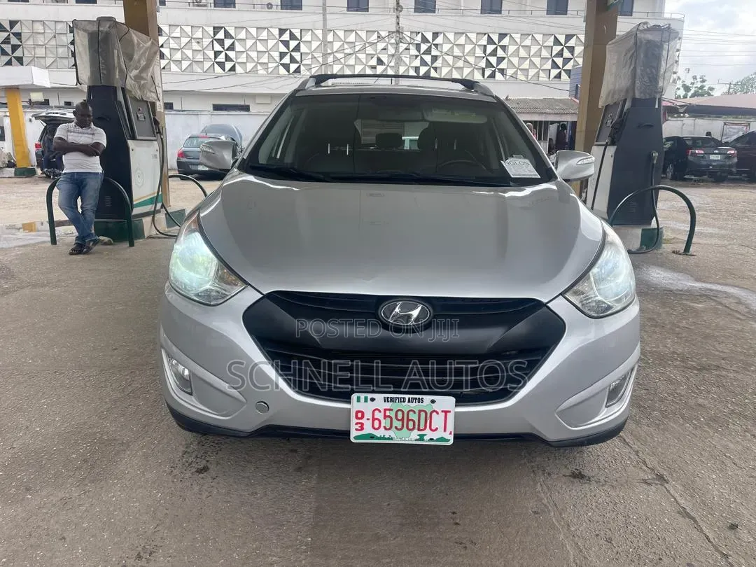 Hyundai Tucson 2013 Silver