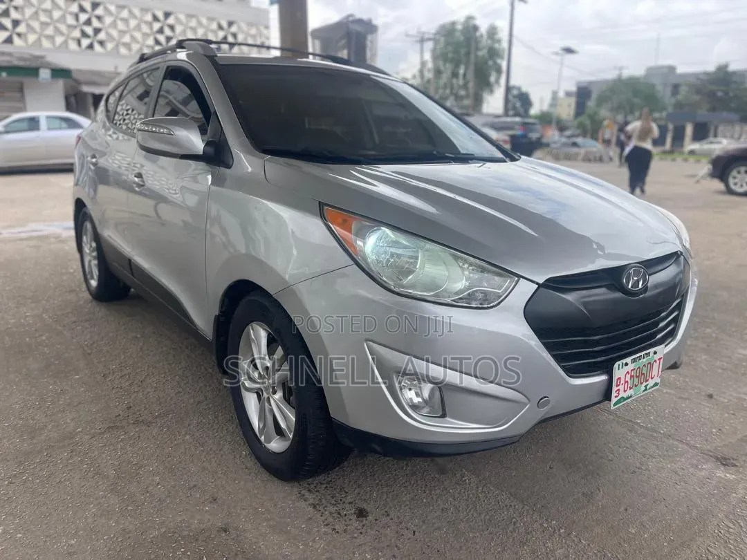 Hyundai Tucson 2013 Silver