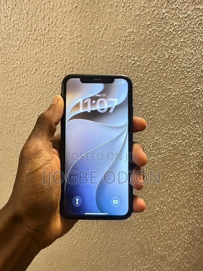 Apple iPhone 11 128 GB Black