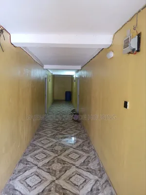 2bdrm Room & Parlour in Oke-Itunu, Adamasingba for rent