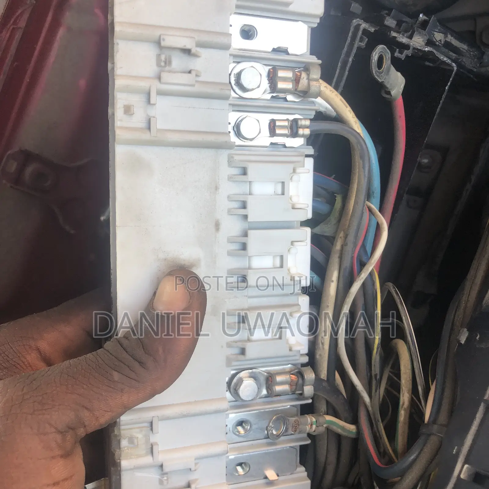 Automobile Electrician