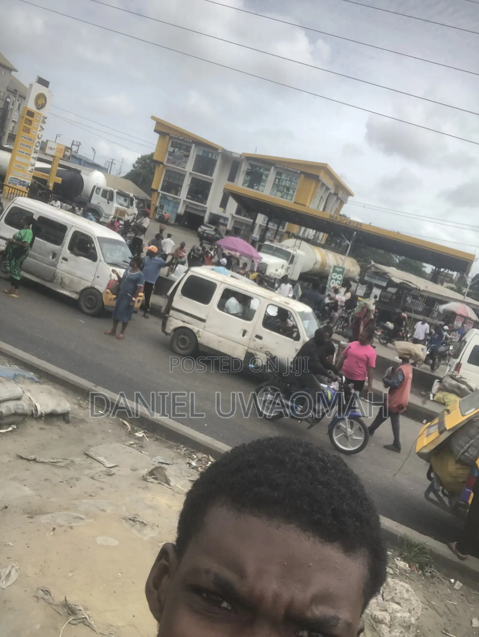 Automobile Electrician