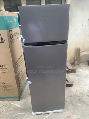 Hisense 240L Double Door Fridge – Everyday Refrigeration With Stylish