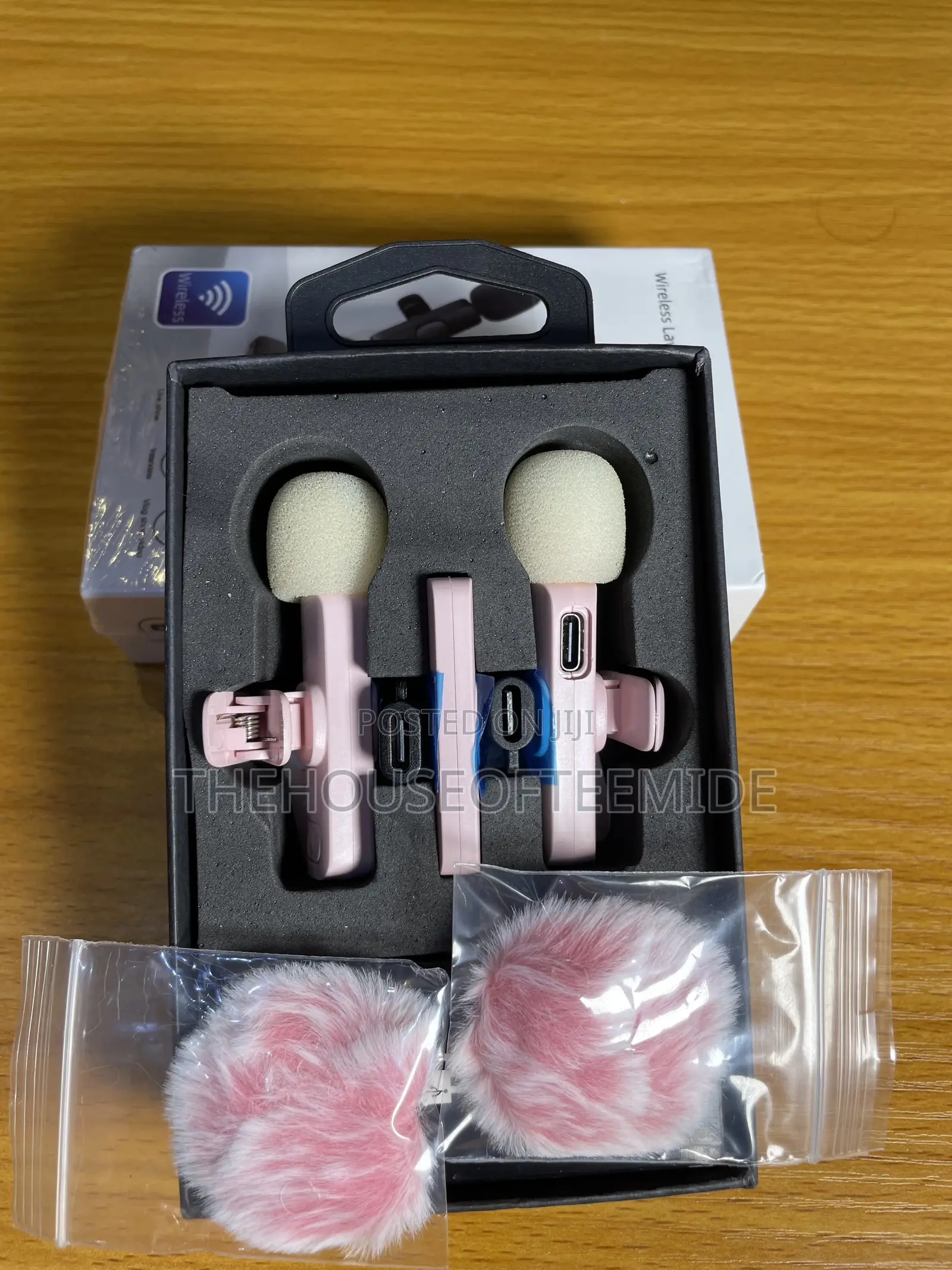 Wireless Lavaller Microphone