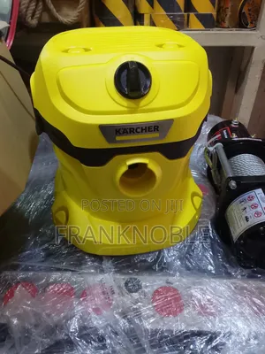 Karcher WD2 Vacuum Cleaner