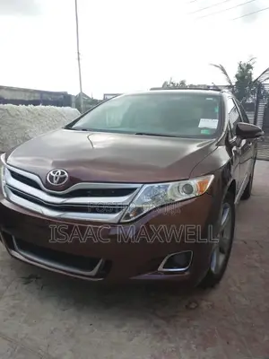 Toyota Venza XLE 2013 Brown