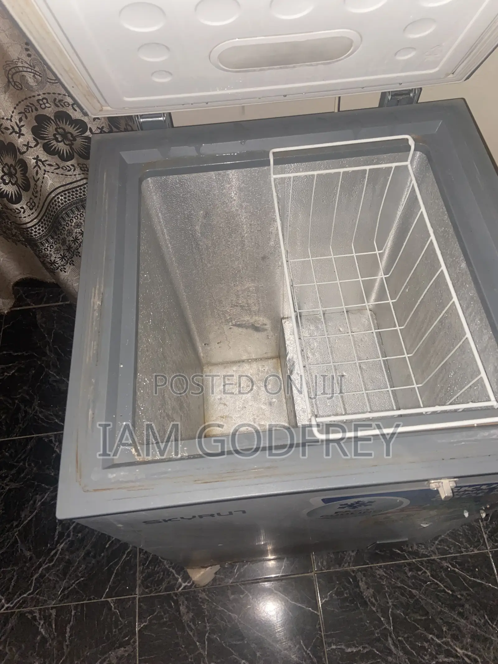 Skyrun Deep Freezer