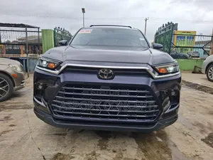 Toyota Highlander Limited FWD 2024 Blue