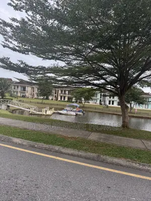 1bdrm Apartment in Lakowe Golf Lakes for sale