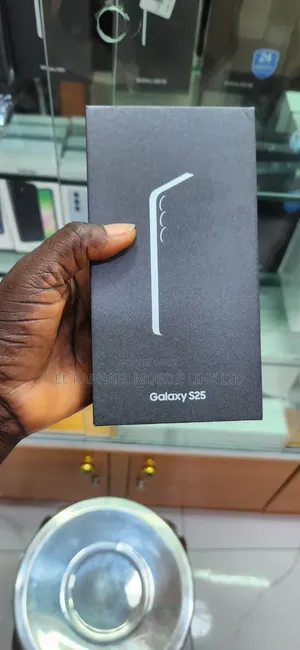 New Samsung Galaxy S25 256 GB Black