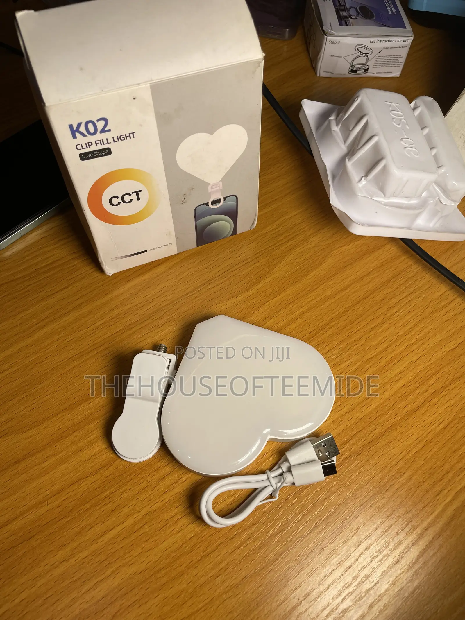 K02 Clip Fill Light