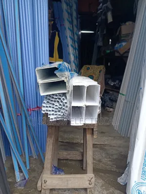 100mmx50mm Trunking Pipe