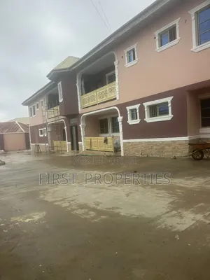 3bdrm Block of Flats in Adegbayi, Ibadan for rent