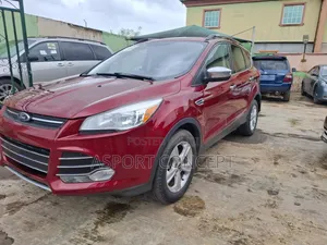 Ford Escape SE 4dr SUV (1.6L 4cyl Turbo 6A) 2015 Red