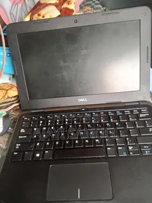Laptop Dell Latitude 5400 4GB Intel Core i5 HDD+SSD 32GB
