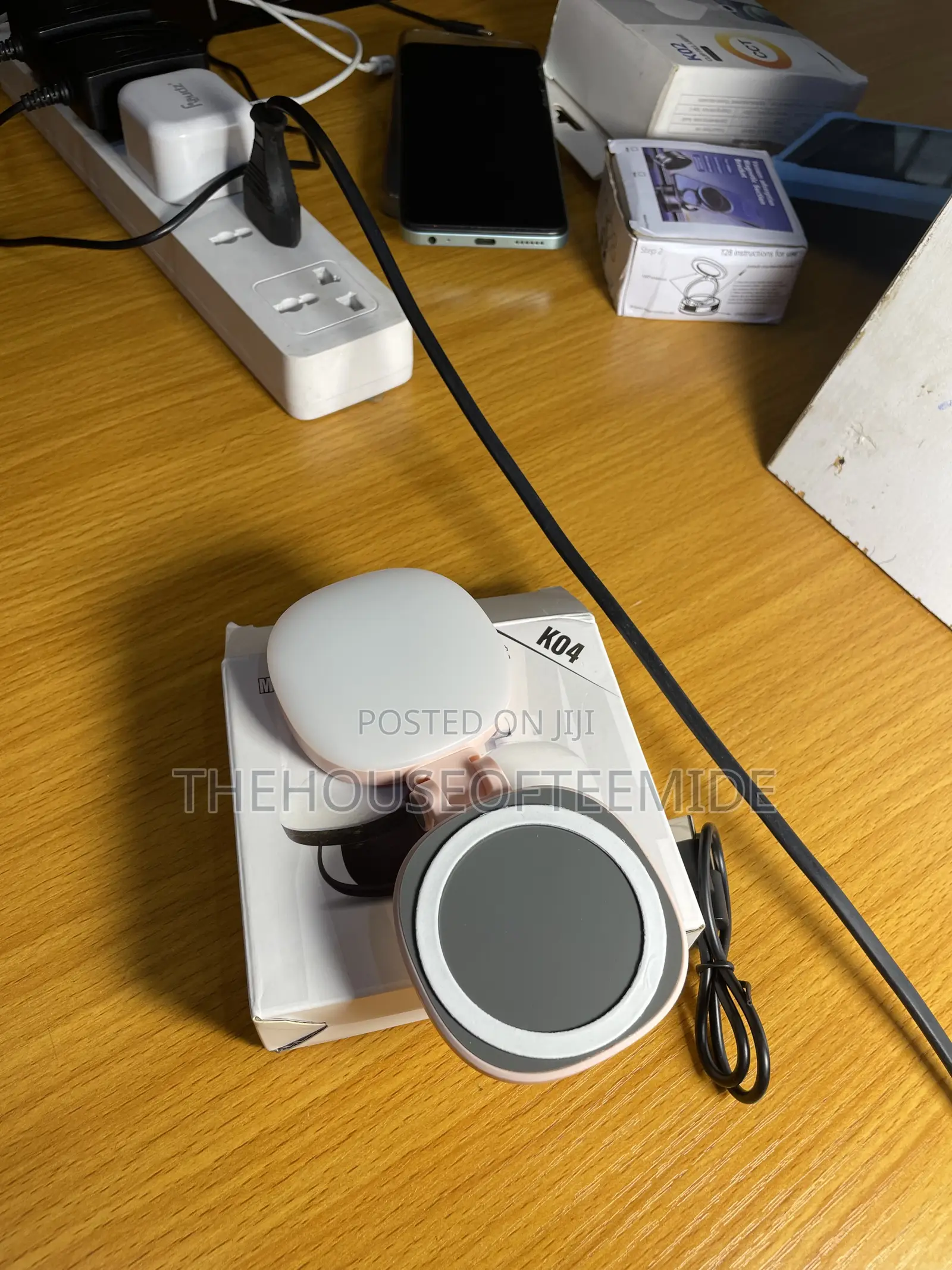 Magnetisch Absorbierende Light